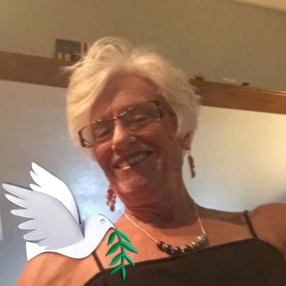 Meet your Posher, Connie